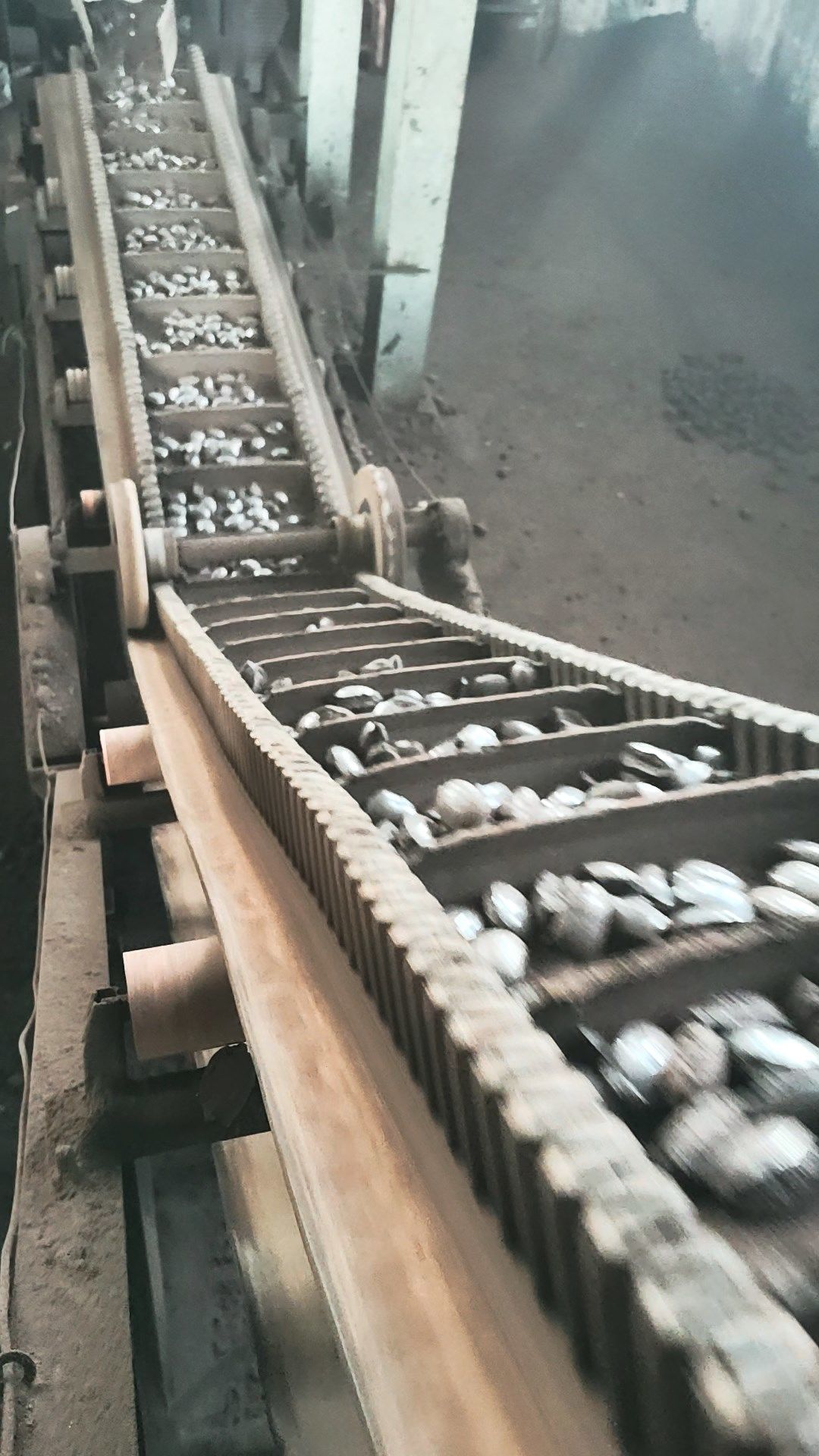 除尘灰原料含锌怎么处置